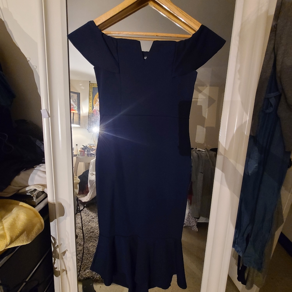 Quiz navy blue